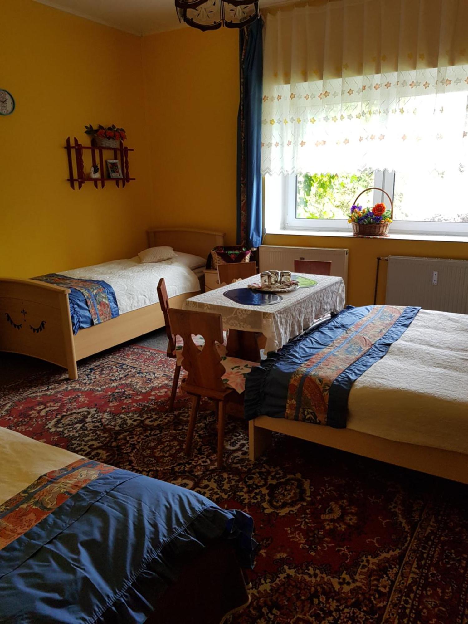 Апартаменты Dom Na Ludowo W Brzeznicy Brzeznica  Экстерьер фото