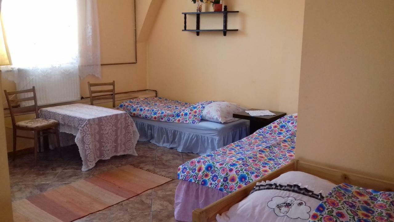Апартаменты Dom Na Ludowo W Brzeznicy Brzeznica  Экстерьер фото